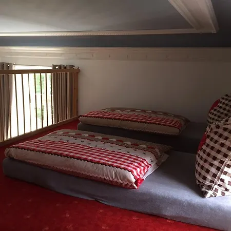 4c Horse Ranch בית הארחה *